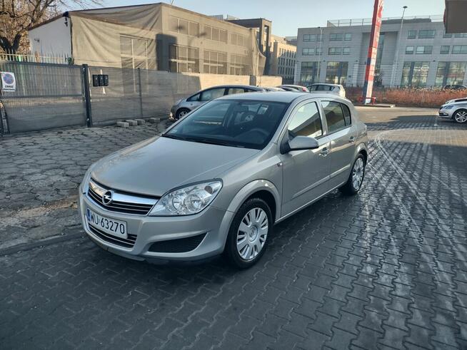 Opel Astra 2009, 105 tys, 1 właść, salon, Polska Warszawa - zdjęcie 1
