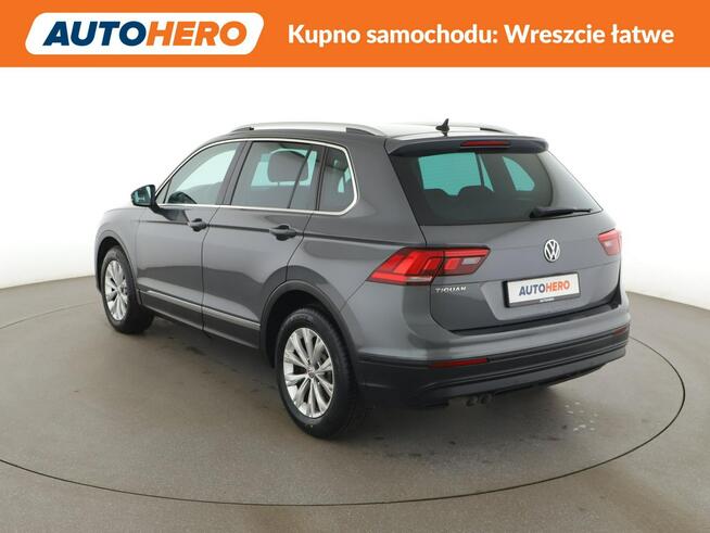 Volkswagen Tiguan automat navi PDC climatronic tempomat Warszawa - zdjęcie 4
