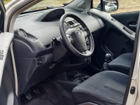 Toyota Yaris 1.3 BOGATE WYPOSAŻENIE Świetny Stan! ZAMIANA Piotrków Trybunalski - zdjęcie 6