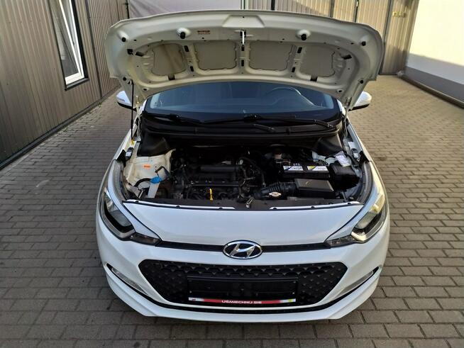 Hyundai i20 1.2 Benzyna  Grzane Fotele  i Kierownica Zarejestrowany Strzała - zdjęcie 12