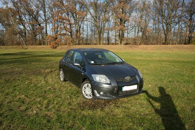 Sprzedam sprawny samochód z automatyczną skrzynią biegów i d Wrocław - zdjęcie 9