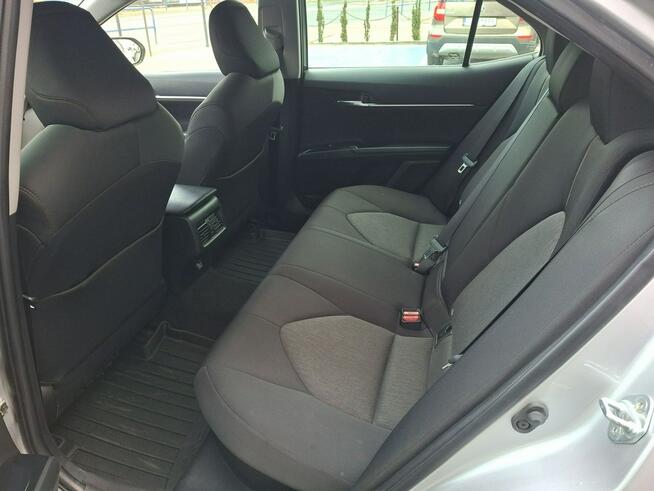 Toyota Camry Polski Salon/serwis ASO/ Vat marża Toruń - zdjęcie 11