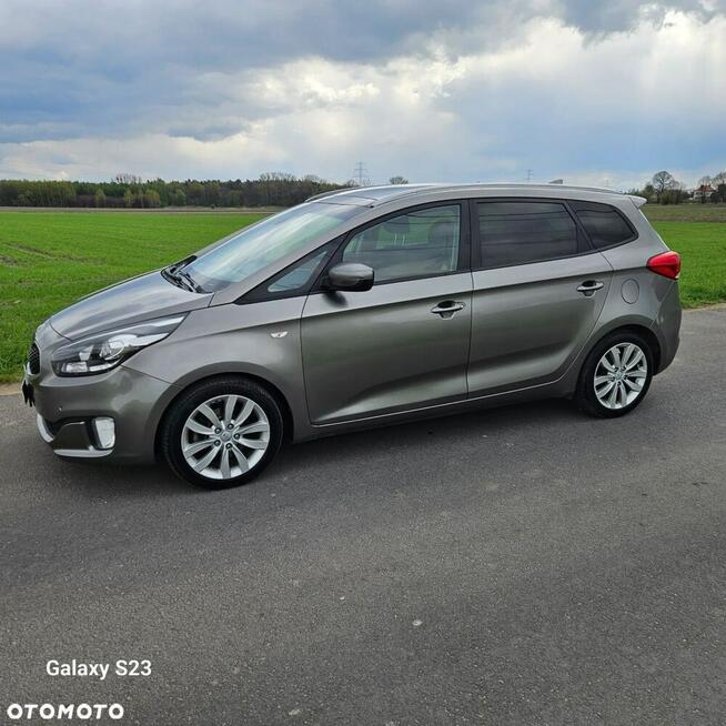 Używany Kia Carens 2015 - 35 700 PLN, 200 000 km - Otomoto.pl Mikołów - zdjęcie 3