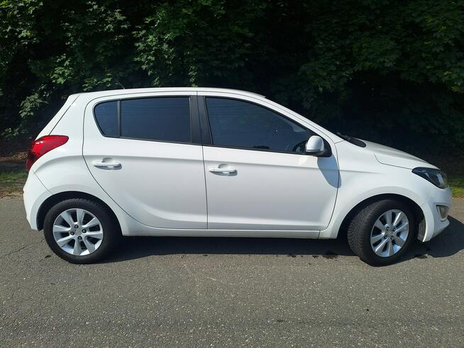 Hyundai i20 Fifa World Cup Edition- zadbany serwisowany Siewierz - zdjęcie 5