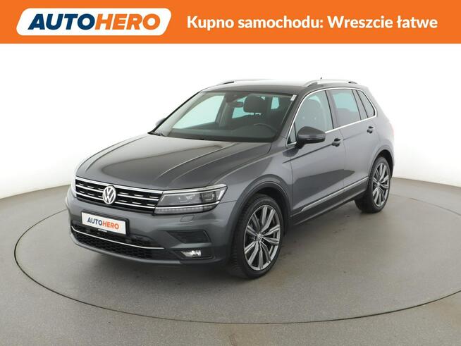 Volkswagen Tiguan Highline automat virtual navi climatronic hak PDC Warszawa - zdjęcie 1
