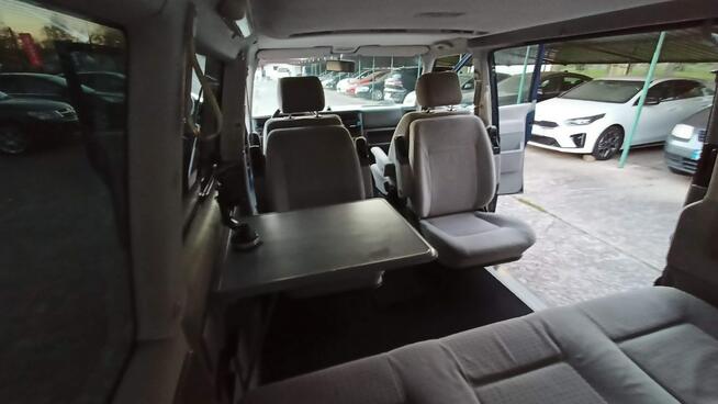 Volkswagen Multivan zadbane, serwisowane, doinwestowane Tomaszów Mazowiecki - zdjęcie 5