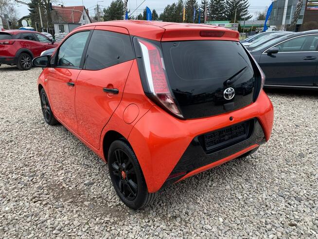 Toyota Aygo PIĘKNA I ZADBANA,NAVI,KAMERA,SERWIS Kanie - zdjęcie 9