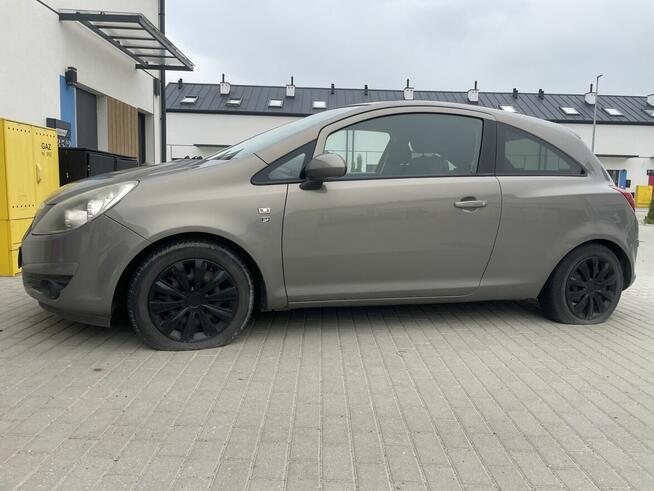 Syndyk sprzeda 1/2 samochodu Opel Corsa 2010 r. Mogilno - zdjęcie 7