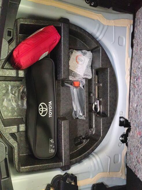 Toyota Yaris III 2020r Lublin - zdjęcie 3