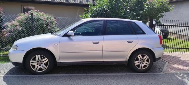Sprzedam Audi A3 2001r. Benzyna LPG 1.8 125 km Śledziejowice - zdjęcie 2