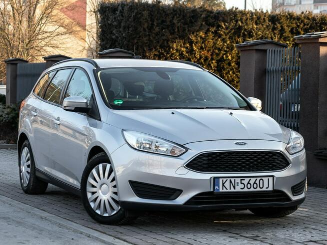 Ford Focus 1.5_Diesel_120 KM_118 tyś. km_LIFT Nowy Sącz - zdjęcie 3