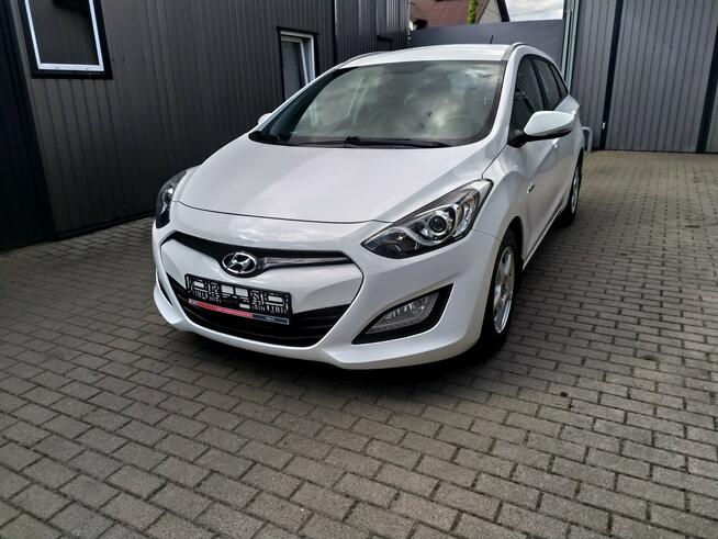 Hyundai i30 1.6Gdi Benzyna Kombi Ledy  Zarejestrowany Strzała - zdjęcie 2