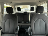 Chrysler Pacifica FV 23% / Zadbany Poznań - zdjęcie 10