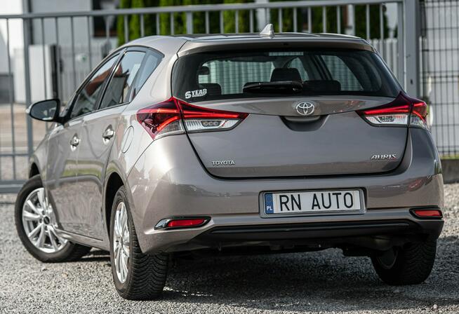 Toyota Auris Lipsko - zdjęcie 8