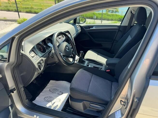 Volkswagen Golf NAWIGACJA*BENZYNA*5 drzwi*zadbany Sierakowice - zdjęcie 10
