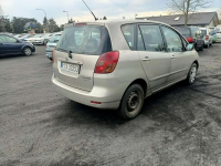 Toyota Corolla Verso 2.0 D-4D 90km 05r Tarnów - zdjęcie 4