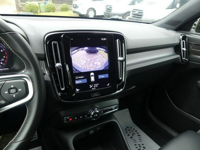 Volvo XC 40 XC40 T4 AWD R-Design Navi Kamera RfK Leder F. VAT23 Dąbrówka Wielka - zdjęcie 9