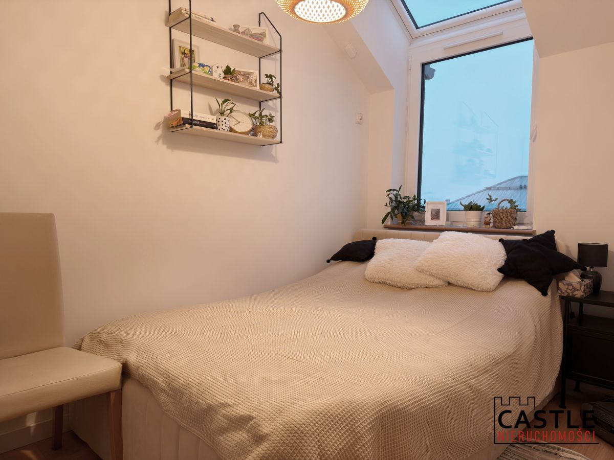 Nowoczesne mieszkanie z poddaszem - Naramowice Poznań - zdjęcie 3