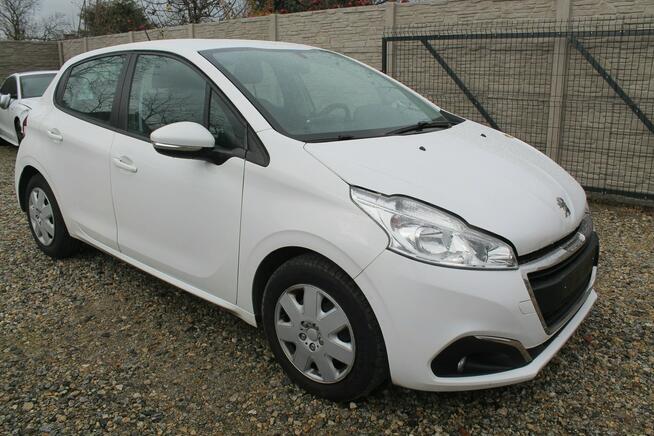 Peugeot 208 Ostrów Wielkopolski - zdjęcie 1