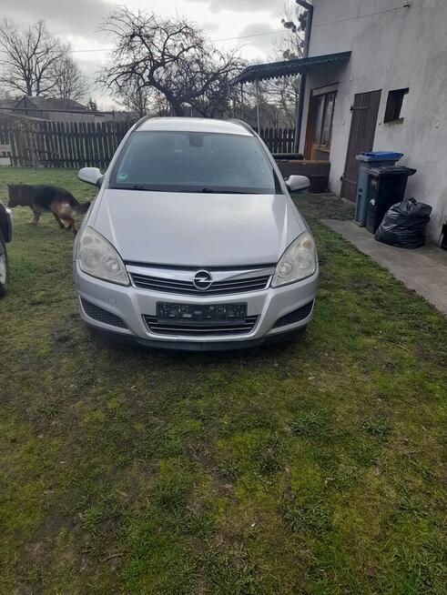 Sprzedam Opel Astra 1.7cdti Pyzdry - zdjęcie 2