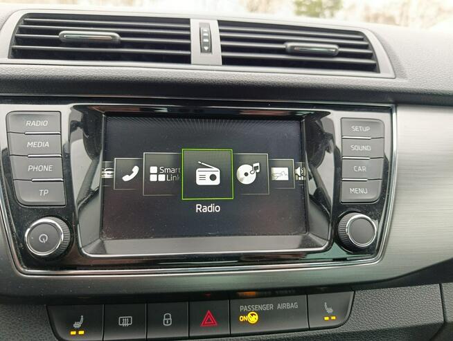 Škoda Fabia Klimatyzacja automatyczna carplay Otwock - zdjęcie 4