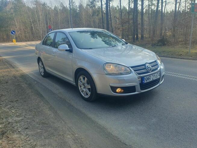 Volkswagen jetta 1.6 benzyna 115 koni 2006 r Podgórze - zdjęcie 5