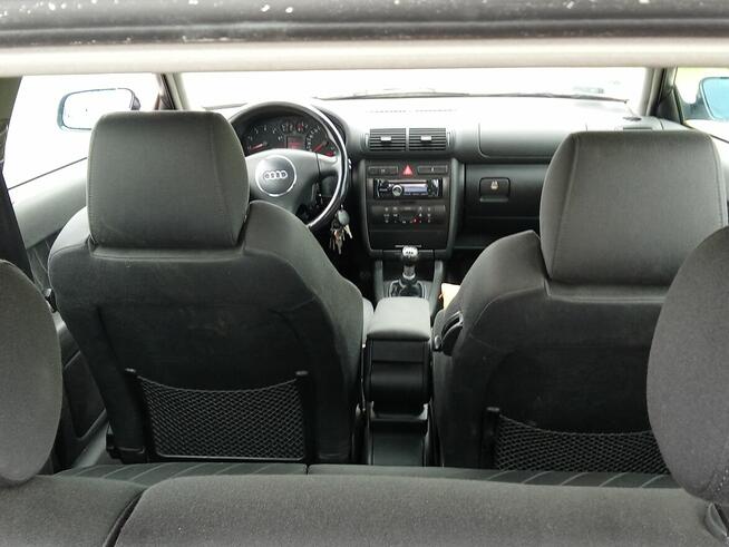 Audi A3  lift  2001   benz.1,6 Pieszyce - zdjęcie 3