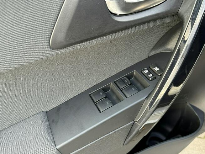 Toyota Auris Hybrid 136KM/Premium/Led/Navi/Kamera/Serwis/FaVAT23% Węgrów - zdjęcie 10