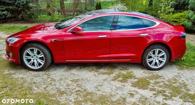 Tesla Model S Lubania - zdjęcie 9