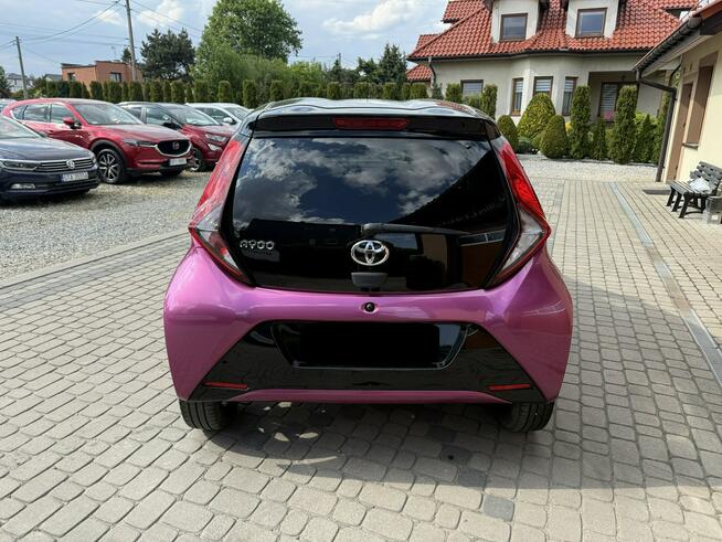 Toyota Aygo 1,0 72  Klima  Kamera  CarPlay Orzech - zdjęcie 8