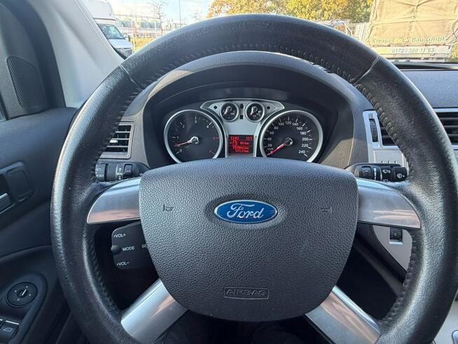 Ford Kuga Białogard - zdjęcie 11