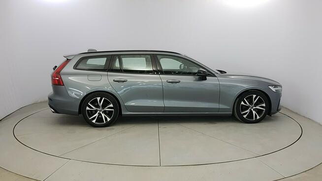 Volvo V60 B4 B R-Design aut ! Z Polskiego Salonu ! Faktura Vat ! Warszawa - zdjęcie 8