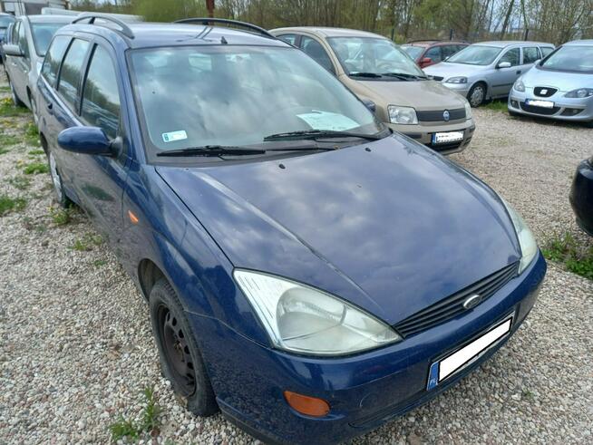 Ford Focus 1.6 benzyna kombi hak TANIO Fasty - zdjęcie 1