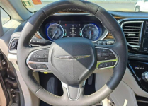Chrysler Pacifica LIMITED / Benzyna / niski przebieg Tarnów - zdjęcie 8