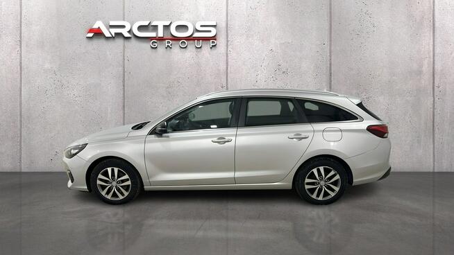 Hyundai i30 1.6 D Comfort DCT Kombi Warszawa - zdjęcie 2