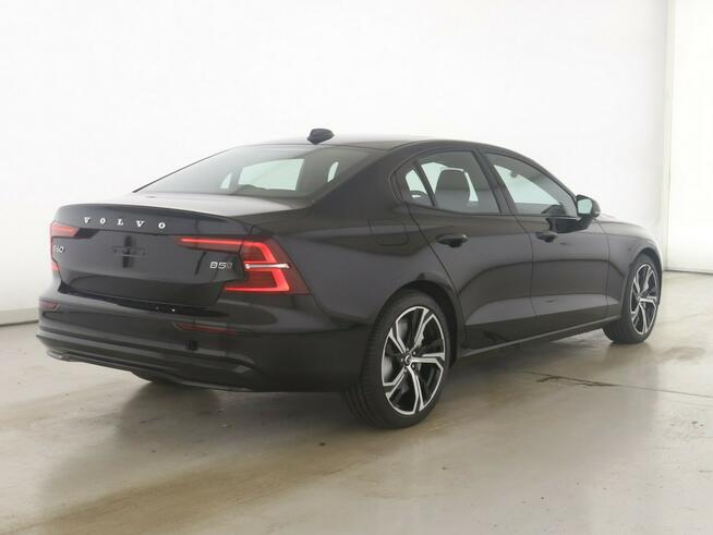 Volvo S60 Ultimate Dark, B5B AWD Mild-Hybrid Tychy - zdjęcie 2