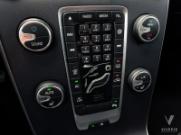 Volvo V40 2.0 Momentum 122KM FULL LED skóra NAVI pdc BEZWYPADEK 2019 Tychy - zdjęcie 9