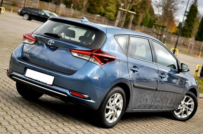 Toyota Auris _1.8 136KM_HYBRID_Led_Kamera_Climatronic_Serwis_ Płock - zdjęcie 3