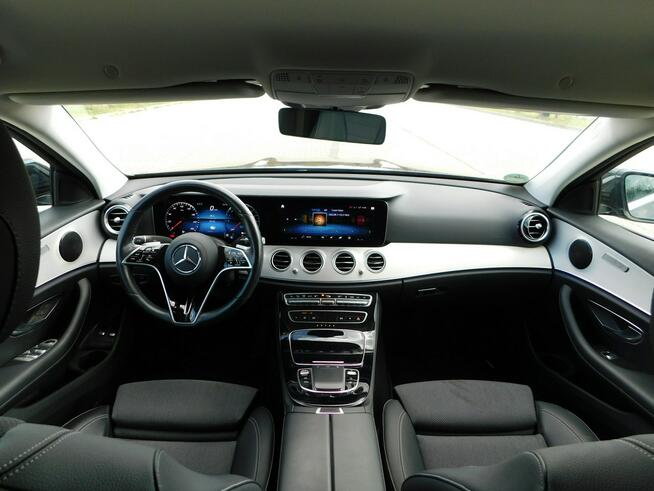Mercedes E 320 z Gwarancją Bezwypadkowy Model 2022r Żyrardów - zdjęcie 6