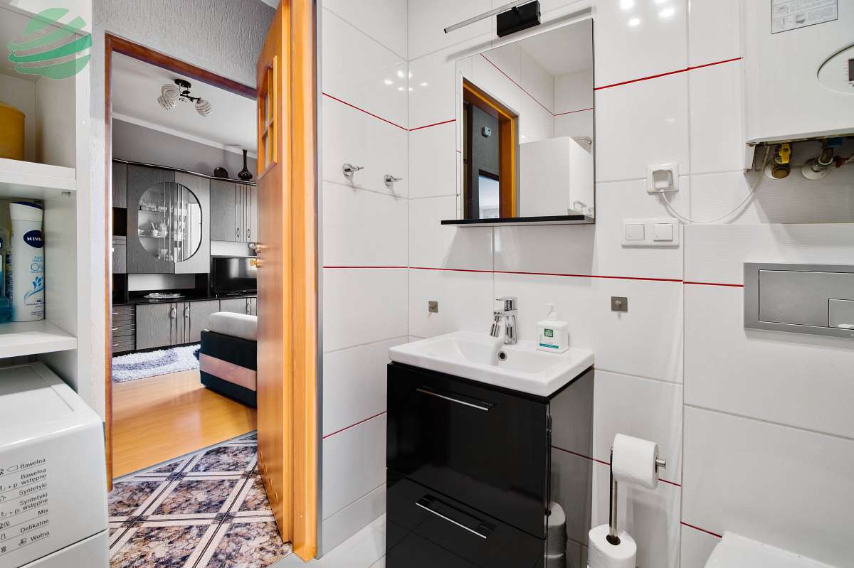 Na sprzedaż 2 pokoje | nowa kuchnia i łazienka | D Darłowo - zdjęcie 9