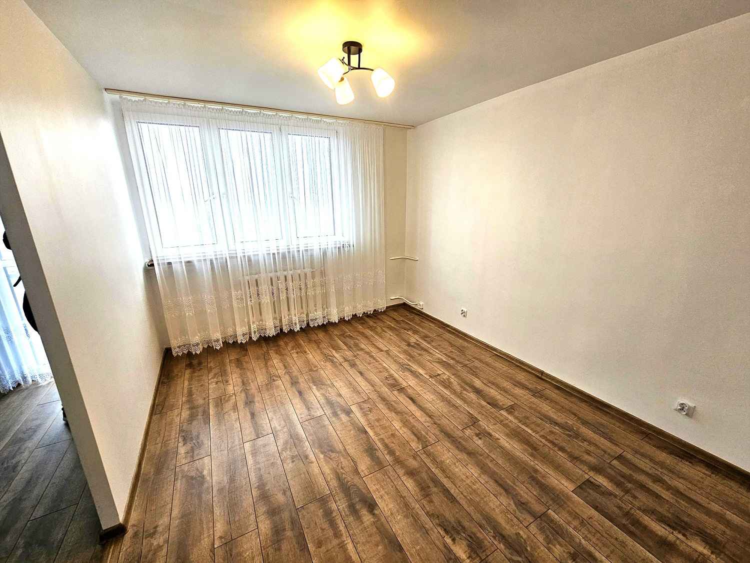 2pok, 31met, okolice Gorlickiej PIWNICA/WINDA/PARKING (Wrocław) Psie Pole - zdjęcie 1