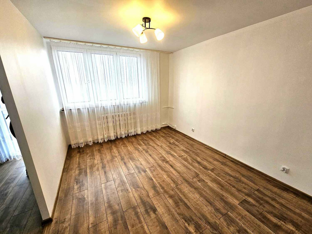 2pok, 31met, okolice Gorlickiej PIWNICA/WINDA/PARKING (Wrocław) Psie Pole - zdjęcie 1