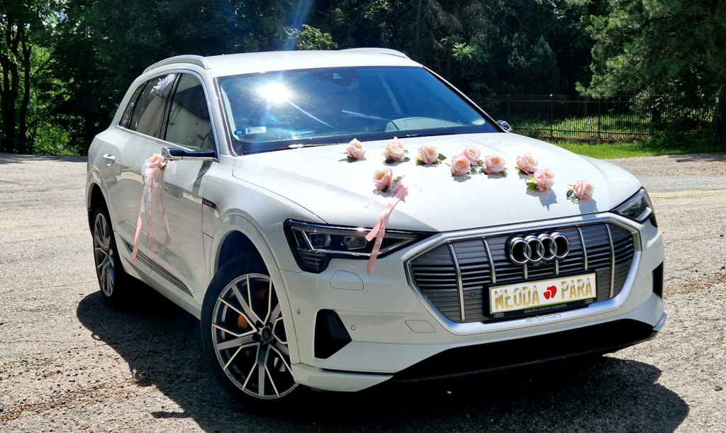 WOLNE TERMINY samochód do ślubu białe AUDI Q8 elektryczny moc 408 KM Śródmieście - zdjęcie 1