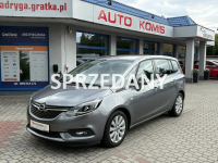 Opel Zafira Rezerwacja