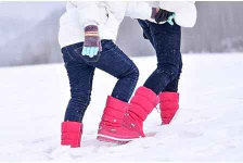 WYSPRZEDAZ buty Damskie dziecięce  kozaki sniegowce Śródmieście - zdjęcie 3