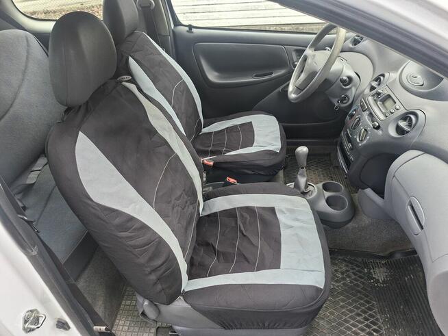 Toyota Yaris, BEZ KOROZJI, zarejestrowany Przemyśl - zdjęcie 8