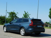 Volvo V60 z Gwarancją Bezwypadkowy Model 2022r Żyrardów - zdjęcie 3