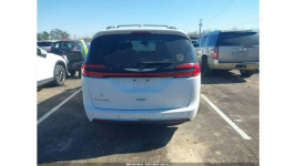 Chrysler Pacifica / BENZYNA / 3.6 287KM / niski przebieg / Tarnów - zdjęcie 8
