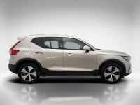 Volvo XC 40 Core aut ! Z Polskiego Salonu ! Faktura VAT ! Warszawa - zdjęcie 6