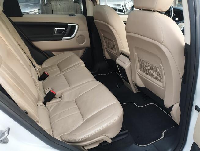 LAND ROVER DISCOVERY SPORT SALON SERWIS Warszawa - zdjęcie 9